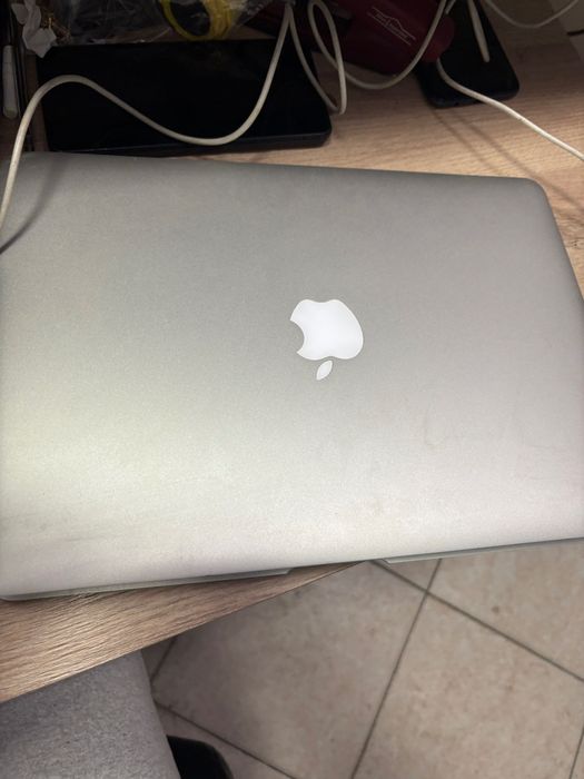 MacBook 13.3” батерия 180 цикъла