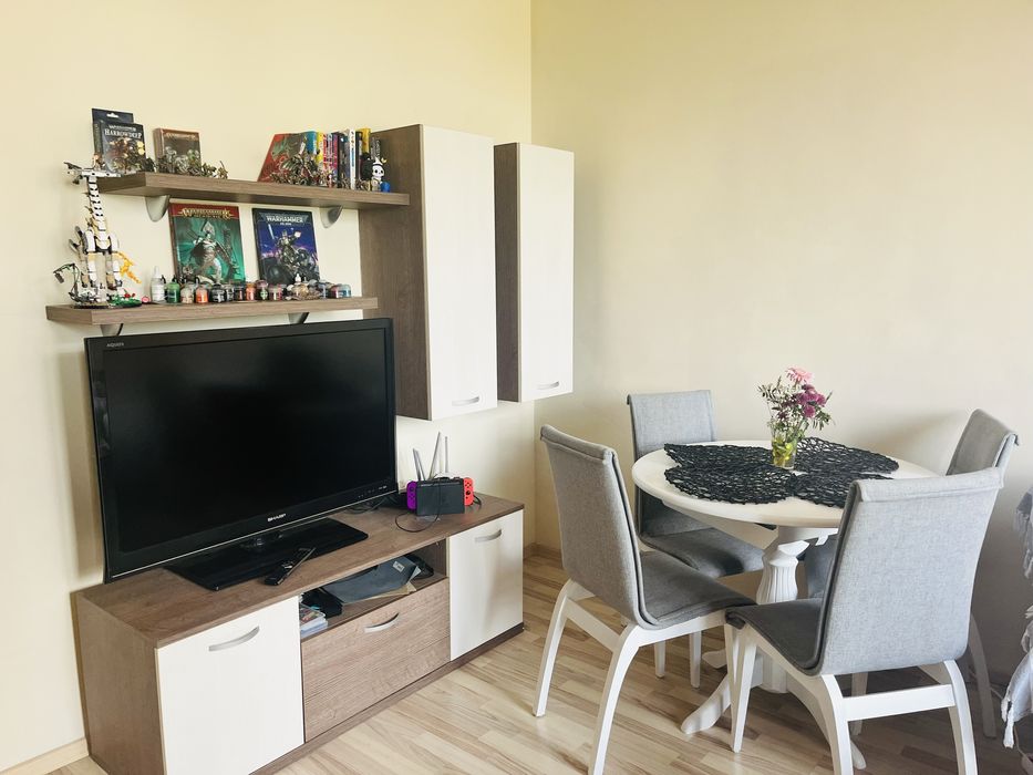 Тристаен под наем Младост 4