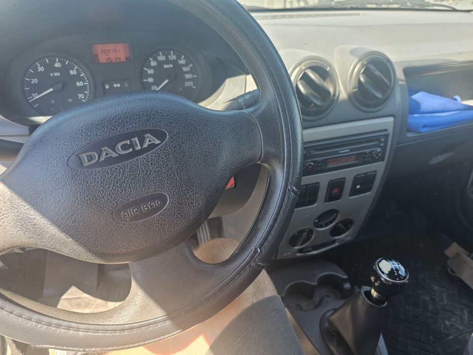 Dacia logan pick-up an 2008