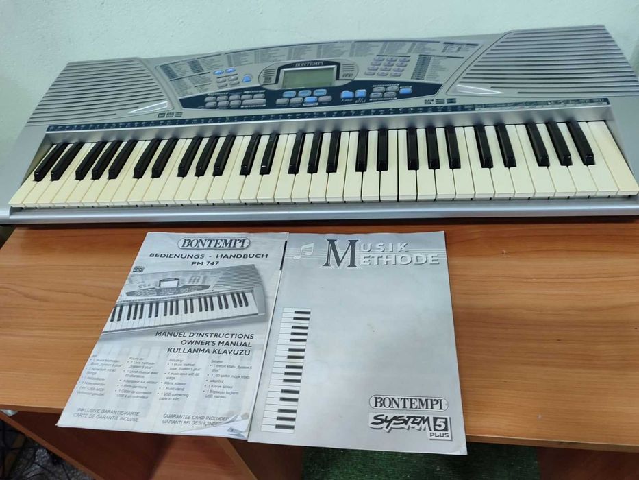 Синтезатор Bontempi PM 747