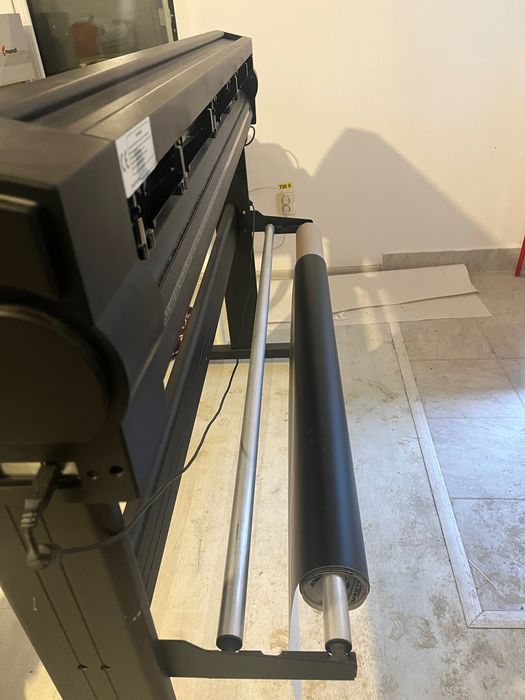 Cutter plotter LIYU cu taiere pe contur, inclusiv dupa semne de taiere