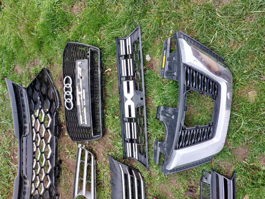 Grila kia sportage audi a6 duster c class w204 vw passat b7 vw polo