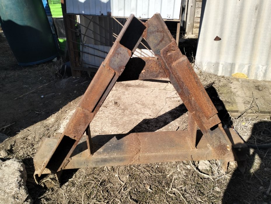 Треугольник для сельхозехники