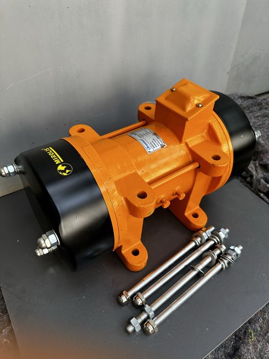 Плашадочний vibrator plashatichni вибраторь