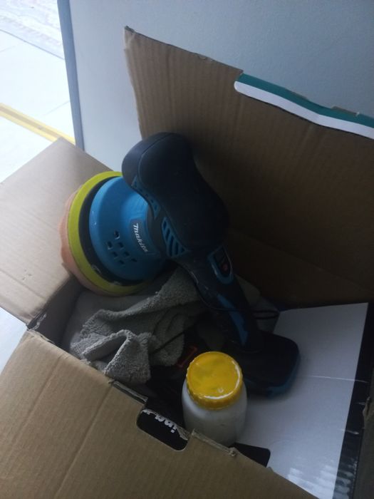 Полировальная машинка