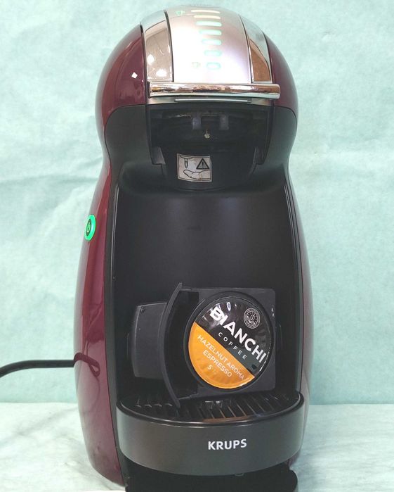 Кафемашина с гаранция 1 година Automat NESCAFÉ® Dolce Gusto Krups Genio.Purple за капсули Долче густо лилава