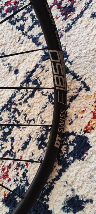 Капли DT swiss E1850 spline 28"