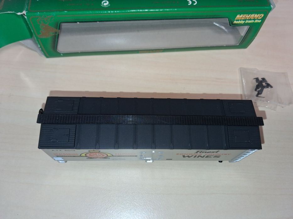 Vagon acoperit mehano trenulet electric scara H0