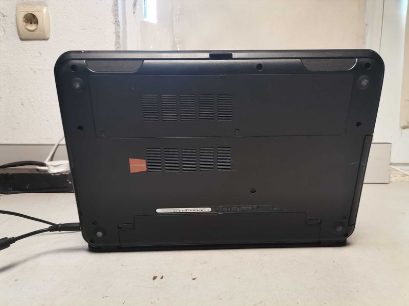 Лаптоп DELL P28F , Intel Celeron , N2830, RAM 4GB, Windows 8/L12