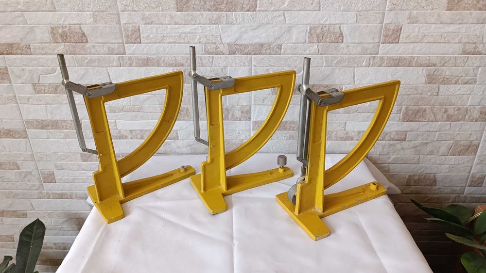 Три броя кантари - тип пощенскки - Завод М.Ломоносов - Плевен