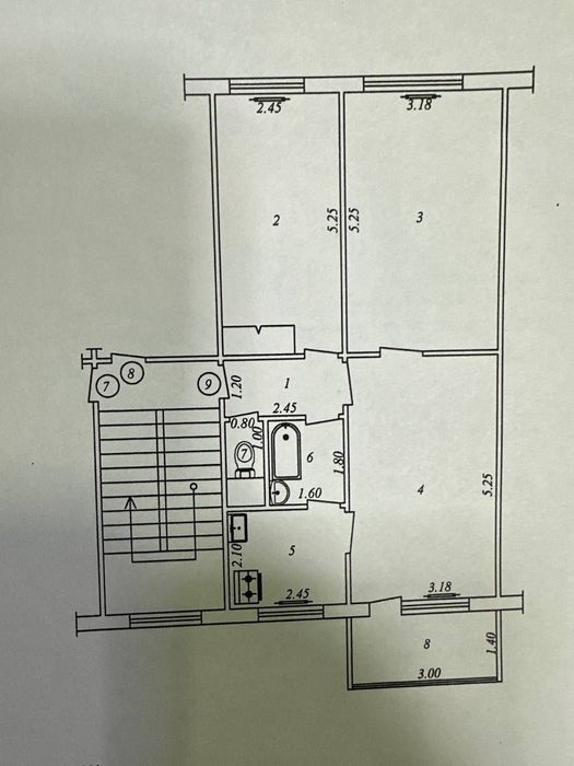Продаётся 3/2/5 на м-в БУЗ 1. Трёхкомнатная. Максим Горького