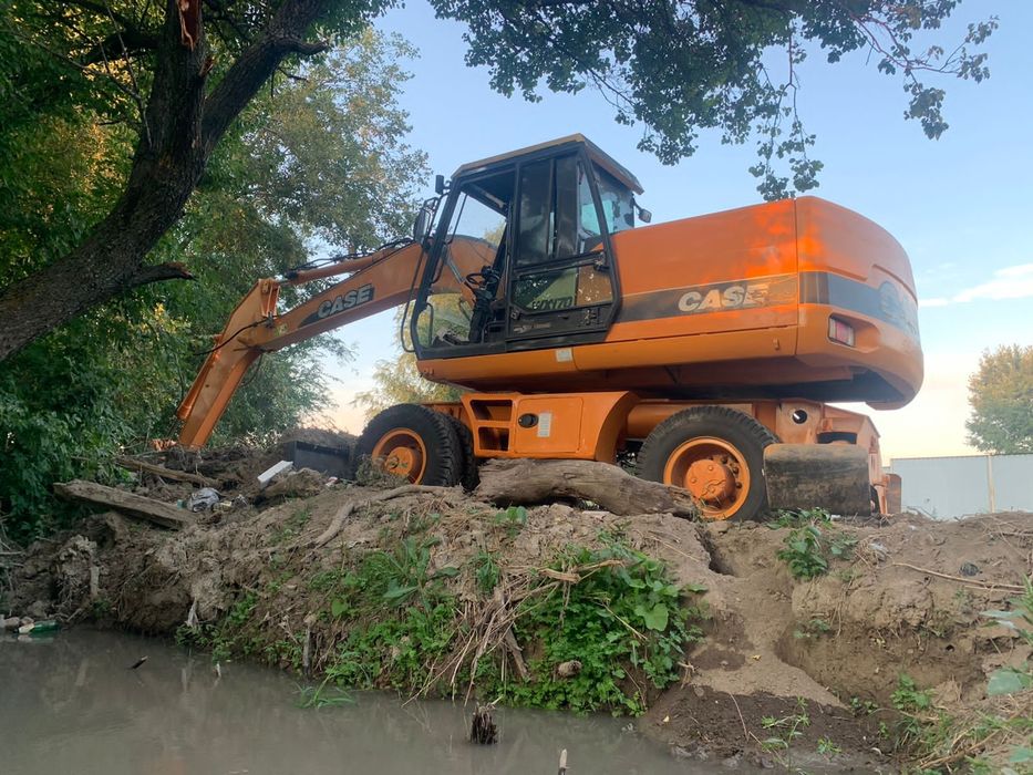 Экскаватор колёсный