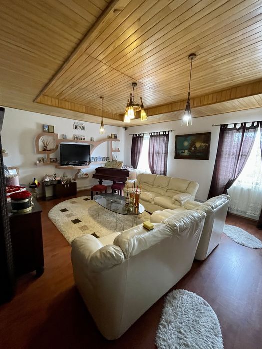 Oportunitate! Casă în Utvin, stradă asfaltată – Proprietar