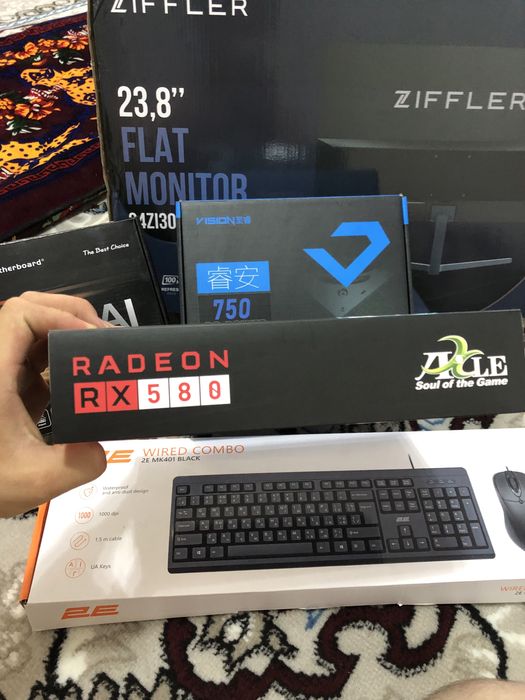 Srochna Gaming Kampyutir sotiladi hamanarsasi bilan.