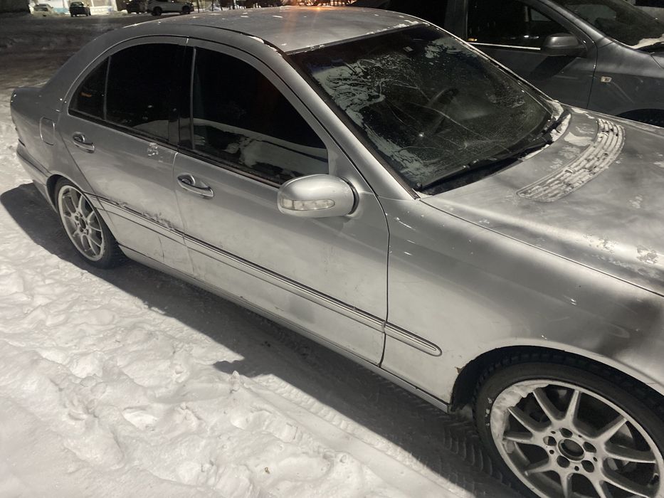 Продам мерседес С 230