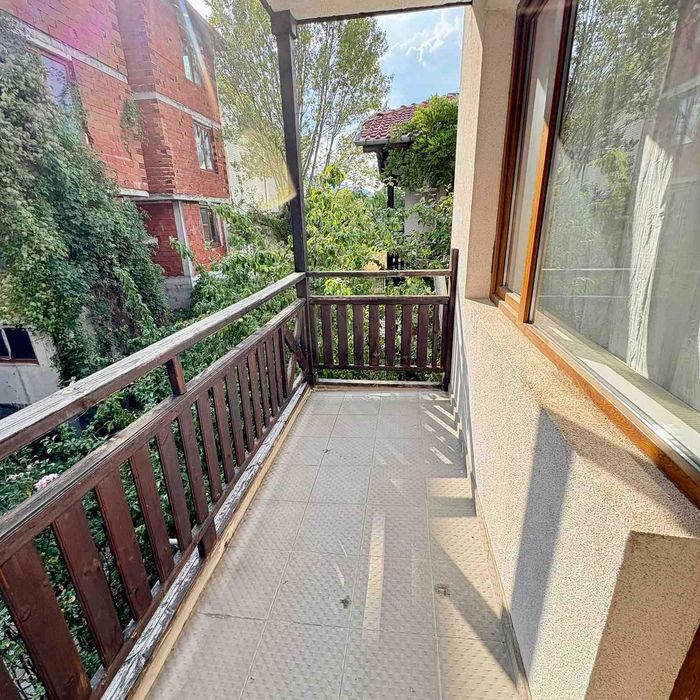 Дава се под наем Тристаен апартамент в Банско - 100 кв.м за 400 € - Снимка #11