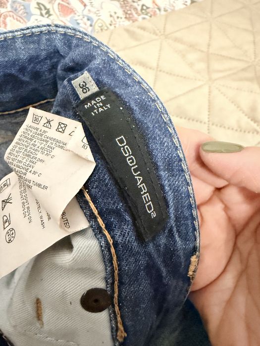 Blugi Dsquared impecabili