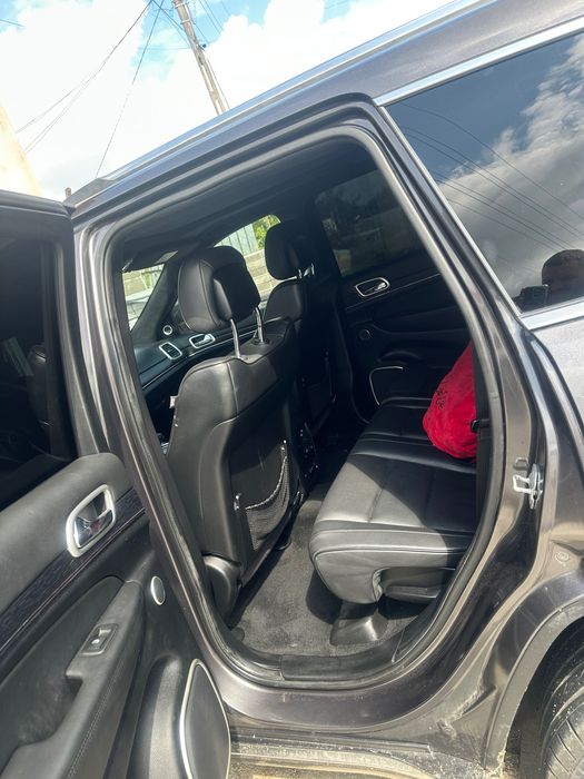 Jeep grand cherokee summit  0758581775