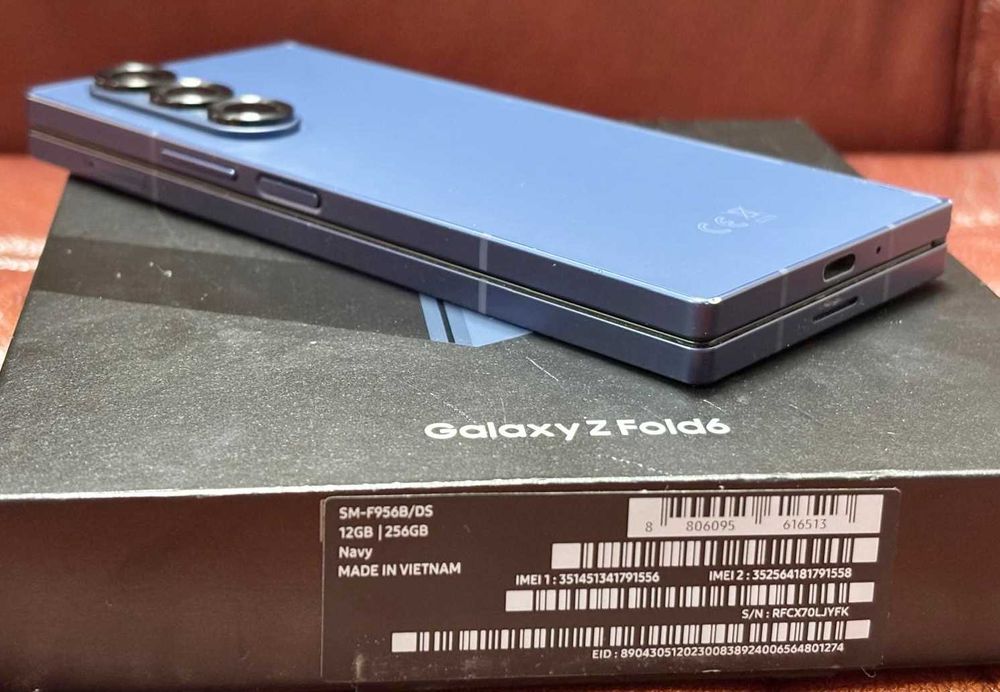 Samsung Galaxy Z Fold6 Navy 12GB RAM, 256GB, garantie