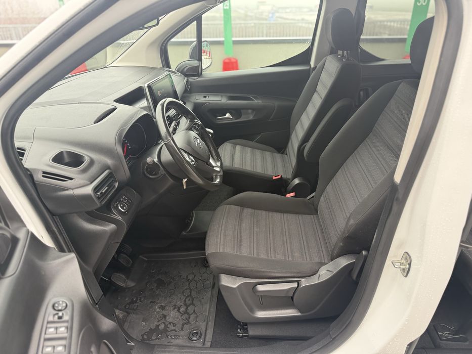 Opel Combo XL LIFE Elegance 1.5CDTI/06.2022/NAVI/GARANTIE/LEASING