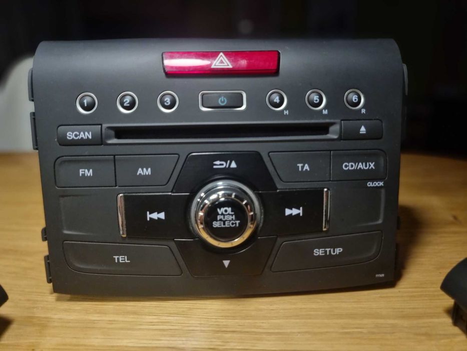 Radio CD MP3 original Honda CR-V 4 (2013–2016) + buton avarii