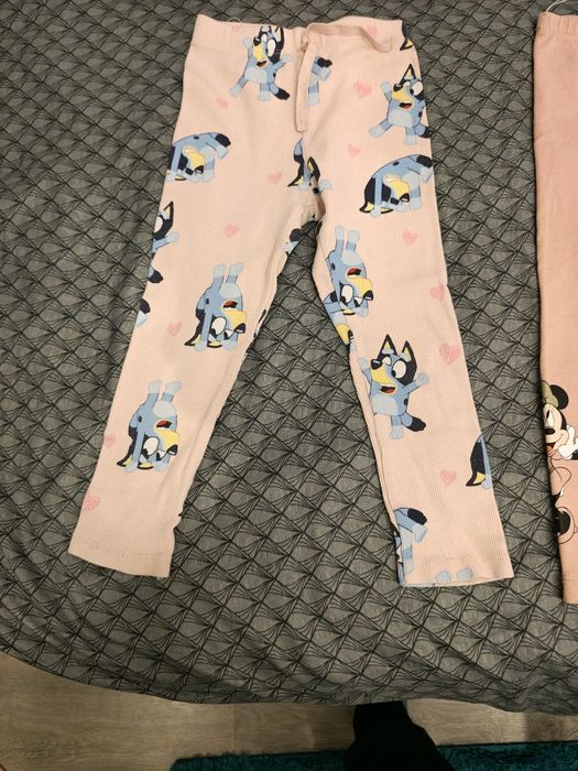 Vând lot pantalonași pt fetițe , Nr 104