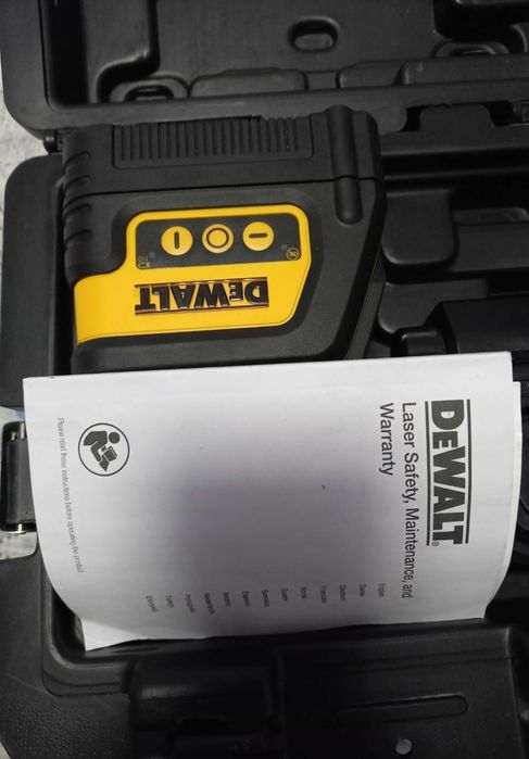 Лазерен нивелир "Dewalt"