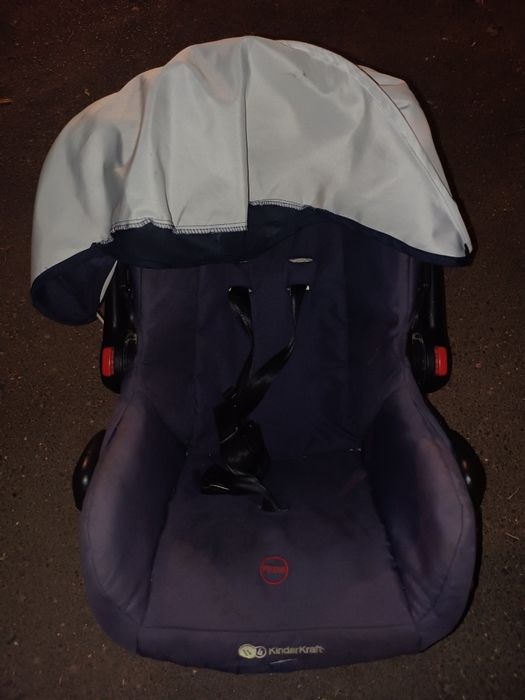 Scoica kinderkraft 1-13 kg pentru masina scaun auto