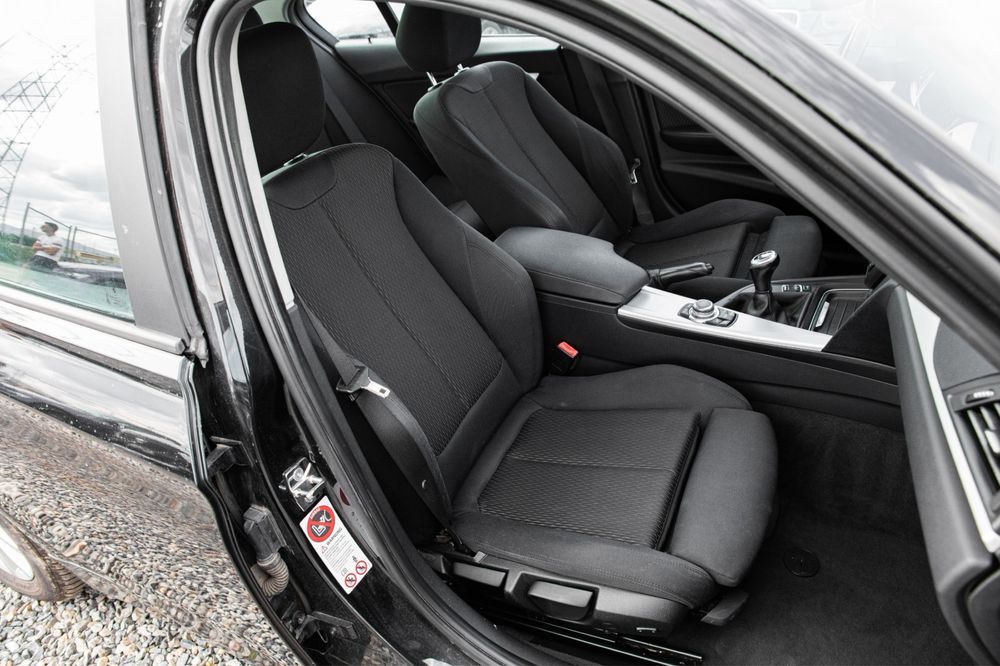 BMW 3 Series 0 — imagine 4