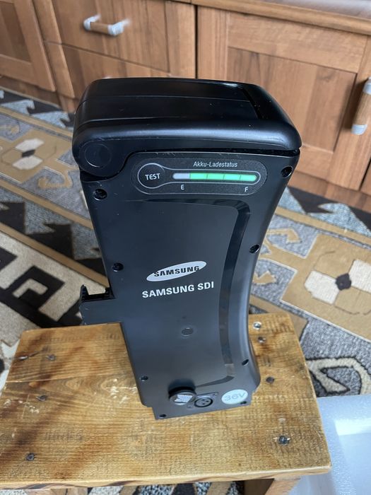 Vînd baterie electrică SAMSUNG SDI 36v.Nouă