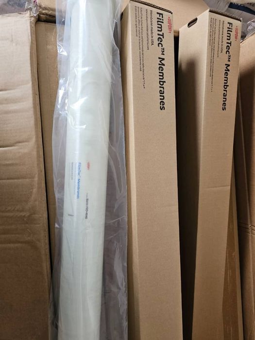 Filmtec BW30-4040
Filmtec BW30PRO400
Made in USA.