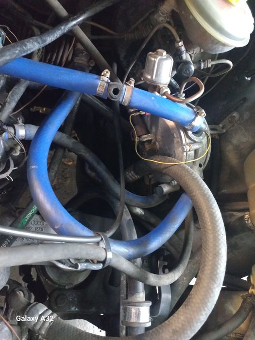 Продам ауди с4. 2,3. Газ + бензин.