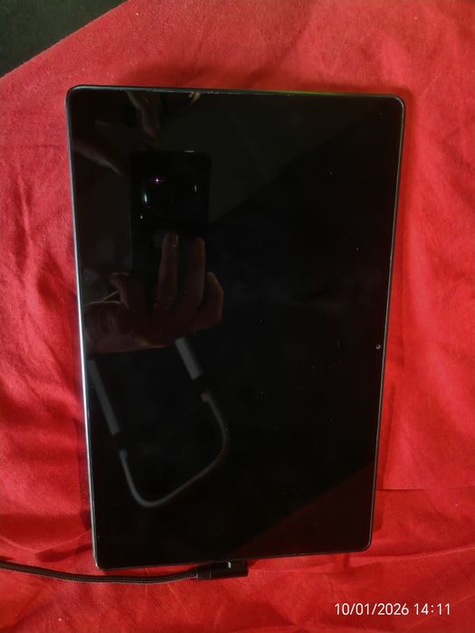 Vând tableta Samsung Galaxy  A7