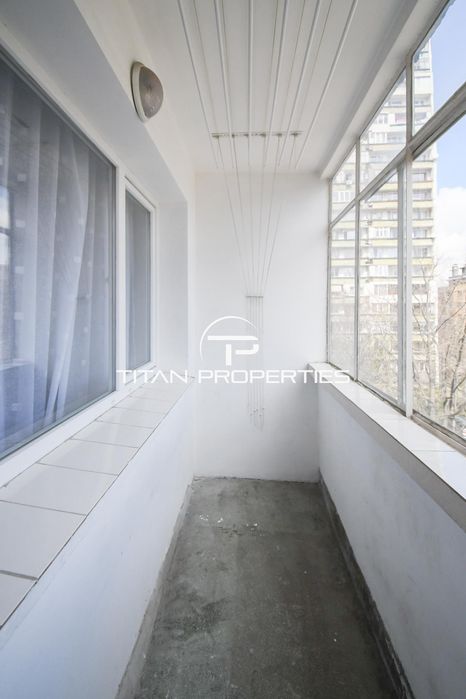 Тристаен, под наем, ж.к Борово