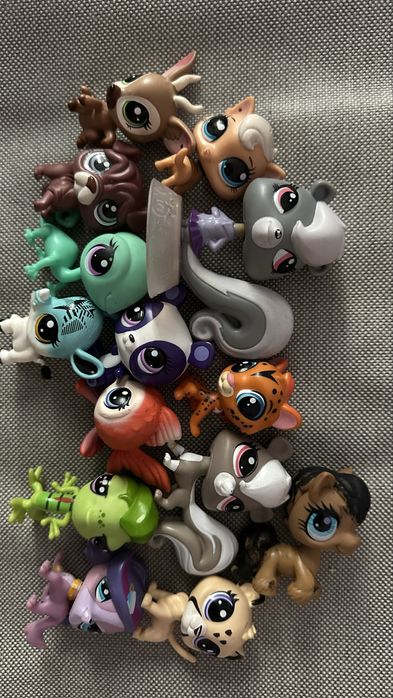 Наборы игрушек классных продам дешево