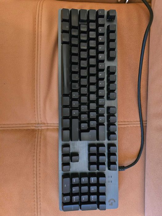 Механична клавиатура Logitech 513 Carbon