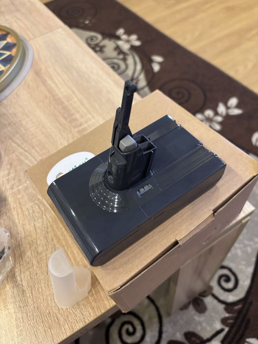 Батерия за прахосмукачка dyson model v8