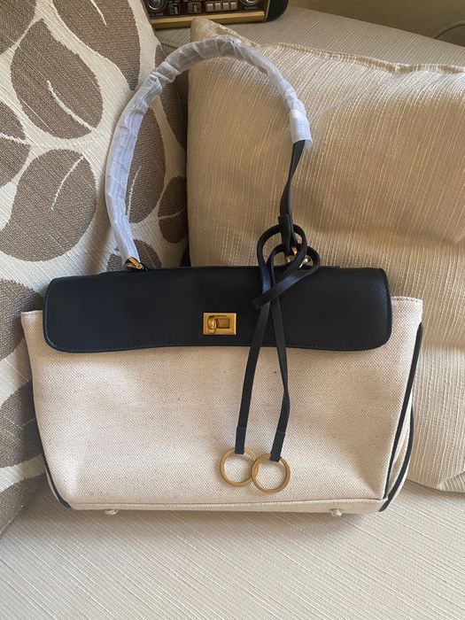 Малка чанта модел b*alenciaga