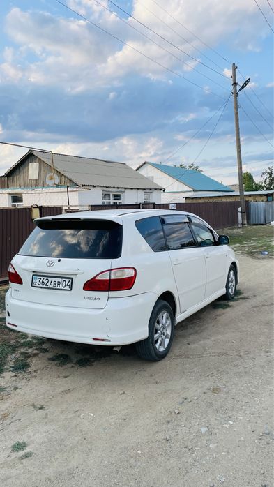 Toyota ipsum Тайота Ипсум