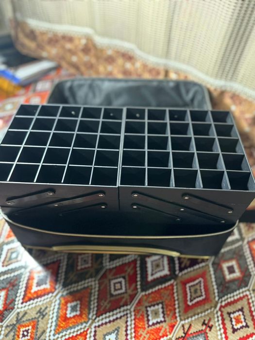 Сумка кейс чемодан  для  маникюра