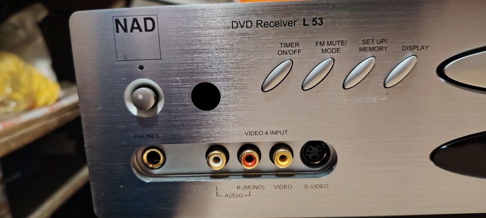CD/MP3  receiver NAD L-53