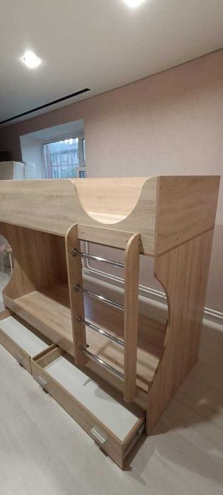 Кровать 2-х спальная с матрасами 80х190