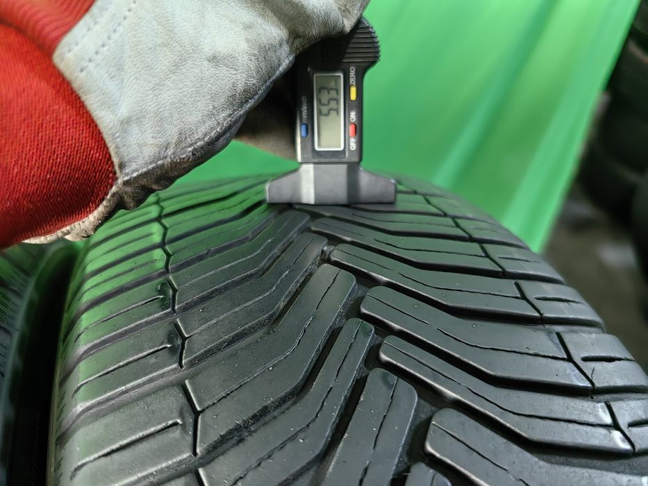 215/60R16 Michelin allseason crossclimate