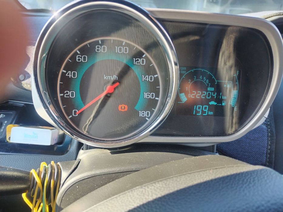 Продается Spark 2- pozitsiya 1-2 petnosi bor metan gazda