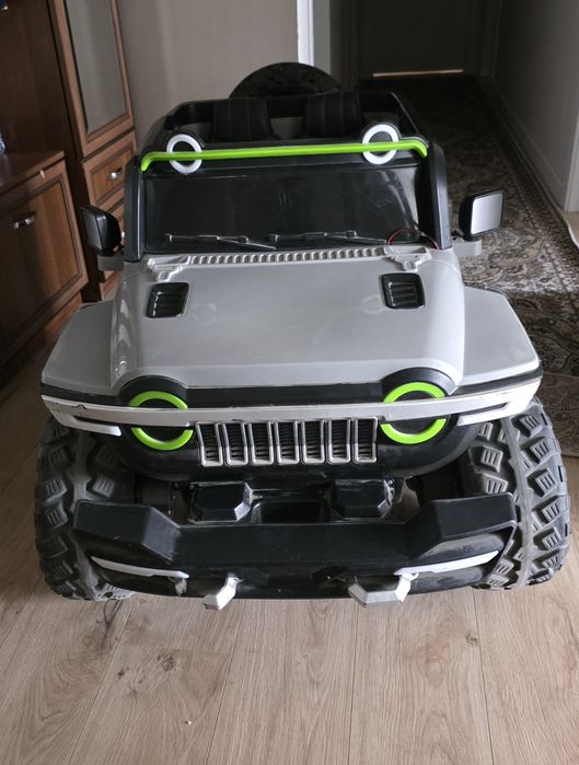 Большая,новая детская машина