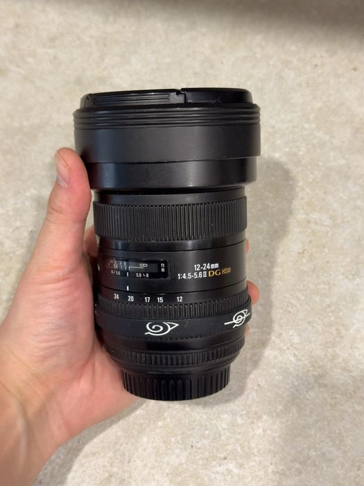 Sigma 12-24 f 4.5-5.6 II