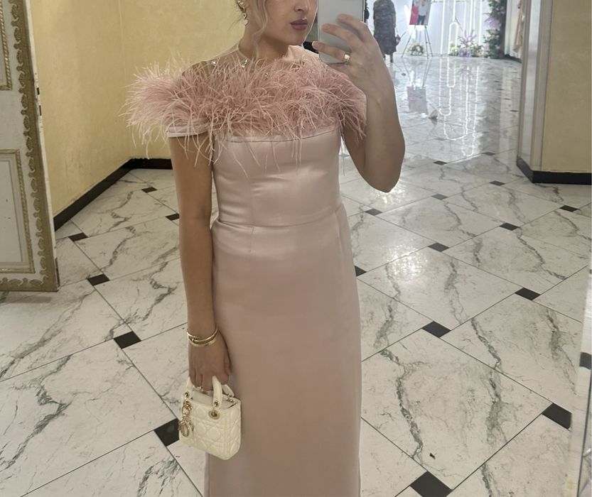 Продам платье