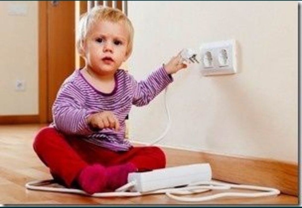 Заглушки для розеток пластиковые. Новые