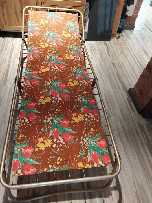 Раскладушка бу, не пользуемся.