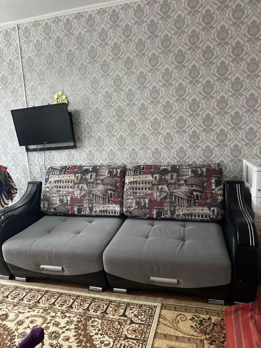 диван в хорошем состоянии